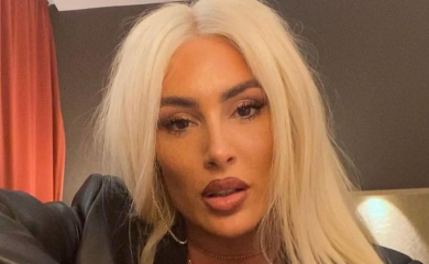 ŠOK IZDANJE, POJAVILA SE U VEŠU I ŠTRAMPLAMA: Senidah bez hlača