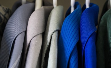 Ne trošite novac na skupe preparate: Evo kako da zadržite svježi miris na odjeći (VIDEO)