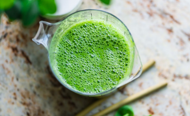 Energy booster: Zeleni smoothie sa špinatom, kruškom i đumbirom