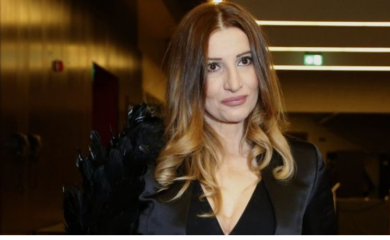 MIRA ŠKORIĆ ZAPLAKALA NA NASTUPU: Velikani žive kroz pjesme