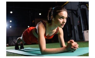 Evo koliko dugo morate držati plank da biste vidjeli stvarne rezultate