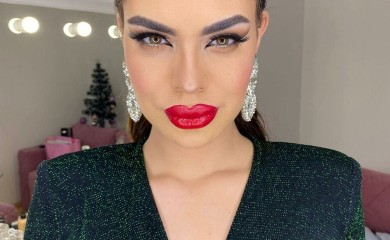 MINA VRBAŠKI SPAKOVALA KOFERE I NAPUSTILA SRBIJU!