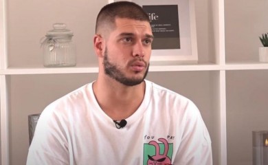 NEVJEROVATNE TVRDNJE O DEJANU DRAGOJEVIĆU! GOST U EMISIJI NA PUNK razvezao jezik!