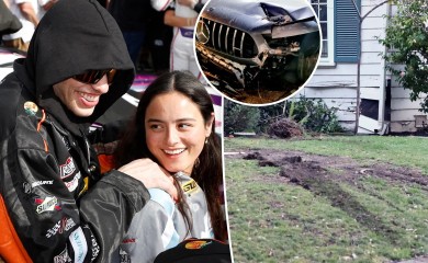 Komičar se Mercedesom zabio u kuću