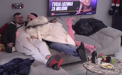 Maja riješena da PONOVO OSVOJI Janjuša, igra "Maše i mede" opet aktivna: JAŠKO, POLJUBI ME!