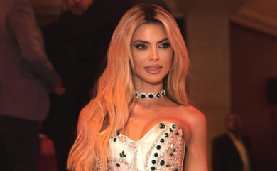 KRISTALI, ŠLICEVI, LANCI I DUBOKI DEKOLTE: Sve oči uperene u Milicu Pavlović, zasjenila sve u najvrelijem izdanju