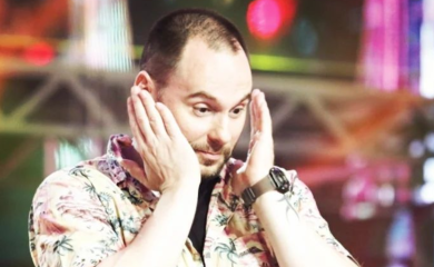 DOTAKAO DNO: Zvezdan Slavnić pokušao da poljubi Mariju Kulić i dobio šamarčinu!