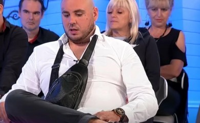 CAR PROGOVORIO O TAJNIM PORUKAMA SA MILICOM VESELINOVIĆ! Isprozivao Anđelu Đuričić nakon što ga je raskrinkala: Nije ni ona bajna