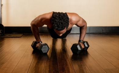 Bivši olimpijac objasnio: Evo kako da napravite 100 sklekova u jednoj seriji