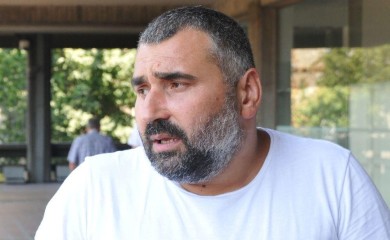 ZAPALJENA KUĆA MIKIJA ĐURIČIĆA: Oglasila se supruga Angelina i otkrila gdje je bila sa kćerkom