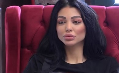 JEZIVO! Dlake po cijelom imanju - zadrugarki OPADA KOSA, cimeri skupljaju pramenove po imanju