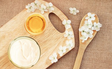 Maska za lice od samo dva sastojka koja sigurno imate u kući!