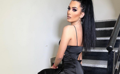 ZORANA U NIKAD PROVOKATIVNIJEM IZDANJU: Zapalila mreže u KOŽNOJ HALJINI