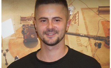 BILAL OBUKAO ODIJELO ZA SVADBU: Evo kako mladoženja izgleda nakon batina