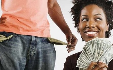 Bivši muž joj mora isplatiti za 25 godina neplaćenih kućanskih poslova