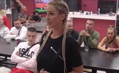 Skočila od sreće, pa pred svima pročitala: U Zadrugu unijeto pismo bivšeg dečka Aleksandre Nikolić