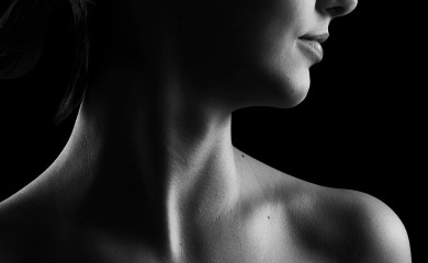 Jedan se često javlja kad govorite: Ovo su tri rana simptoma raka grla