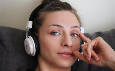 NOVI TREND ZALUDIO MLADE ŽENE: Pornografija više nije u modi