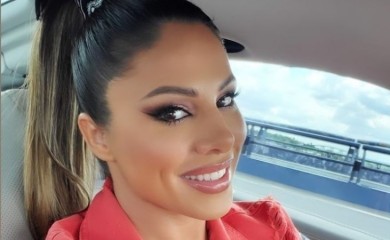 OD UDAJE IPAK NIŠTA: Sandra Afrika novom izjavom šokirala sve