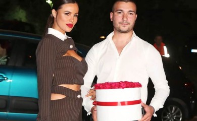 Bojana Šijan izašla iz porodilišta: Da li je ovo stajling prikladan za jednu porodilju