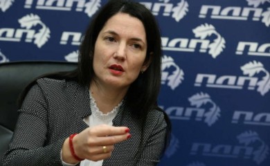 ŠMITOVA MALA: DA LI JE JELENA TRIVIĆ STRANI PLAĆENIK?