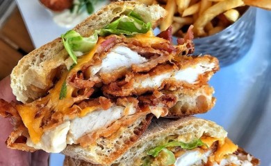 RIJEŠITE TEST i saznajte da li ste zavisnik/ca od hrane!