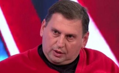 JAVITE MAJI DA JOJ JE OTAC UMRO: Taki Marinković zbog kćerke završio u bolnici