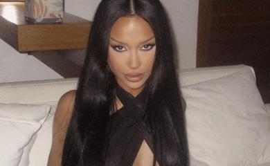 SKINULA SE ELENA KITIĆ: Intimne dijelove prekrila sa minijaturnom krpicom