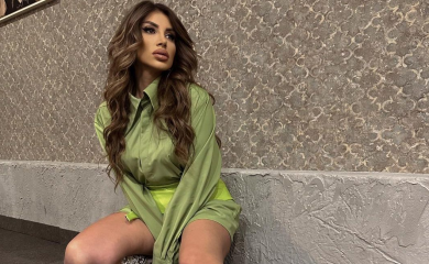 ŽENE ODUŠEVLJENE DEZENOM: Sjećate li se kad je Dalila higijenskim ulošcima postavljala modne trendove?