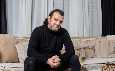 “MISLE DA SAM LUD, DA NE VIDIM NIŠTA…” Aca Lukas progovorio o šestom čulu i crnim rupama u pamćenju