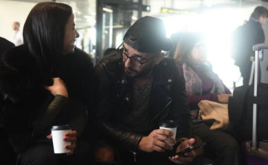 DARKO LAZIĆ JOŠ SMRŠAO Ne odvaja se od Katarine, pjevač nikad zaljubljeniji, a evo gdje odlaze (FOTO)