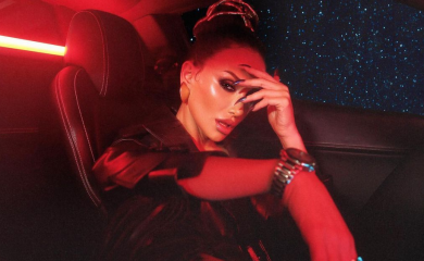 Novu pjesmu Emine Jahović austrijski mediji uporedili s pjesmama Miley Cyrus i Shakire