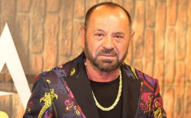 "SPAVALI SMO U SOBI BEZ GREJANJA, NA BUĐAVOM DUŠEKU" Mile Kitić rođen na selu, teško živio, a danas ima MILIONE!