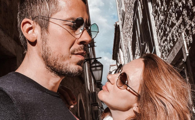 PRVA FOTOGRAFIJA TEK ROĐENE ĆERKE NIKOLE ROKVIĆA! Supruga Bojana emotivnom objavom raznježila SVE