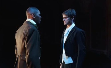 Pet nervoznih navika koje mogu otkriti da vam neko laže u lice