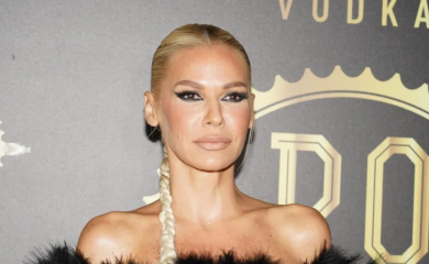 Srpska Barbie proslavila je 42. rođendan