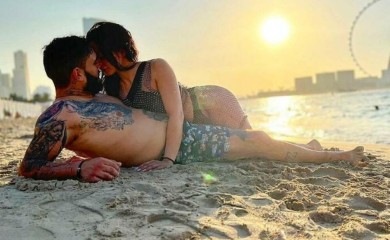 DARKO LAZIĆ NAPUSTIO SRBIJU SA DJEVOJKOM! Vrelom pozom sa plaže zapalili društvene mereže, sve im je POTAMAN!