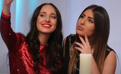 FOTOGRAFIJA STARA PREKO DESET GODINA! Pogledajte kako su Anastasija i Luna izgledale dok su bile NAJBOLJE DRUGARICE!