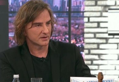 Mitrović gostovao kod Jovane Jeremić, pa teško optužio Baku Praseta: "Finasirao je Veljin klan"