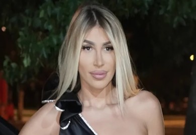 DALILA BEZ BRUSHALTERA! Dragojevićka objavila vruć snimak iz KREVETA, pa pokazala sa kim SPAVA