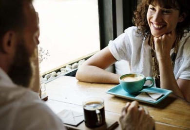 Pet stvari možemo zaključiti o nekome za prvih 10 SEKUNDI poznanstva, tvrdi psiholog