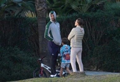 Paparaco slike Novaka i Jelene Đoković pokrenule glasine i otkrivaju istinu o njihovom odnosu!