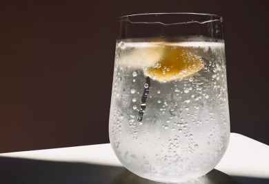 Šta će se desiti sa organizmom ako pijete kiselu vodu svaki dan?