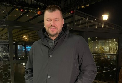 JANJUŠ OPLEO PO BIVŠIM DEVOJKAMA: "Idu od JEDNOG DO DRUGOG, nema tu POMOĆI!" Aminovao LJUBAV Cara i Maje, a sa Aleks planira OVO