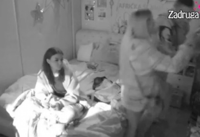 LOMIO TELEVIZORE! Filp Car rušio sve pred sobom, ZADRUGARI POKUŠALI DA GA OBUZDAJU