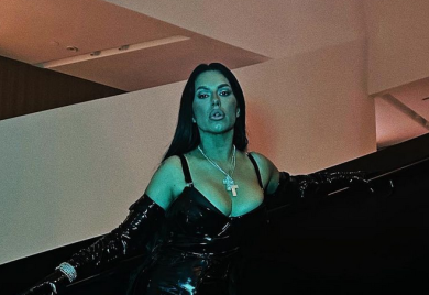 PRIĐI AKO SMIJEŠ: Seka Aleksić objavila set provokativnih slika, utegla se u crni lateks