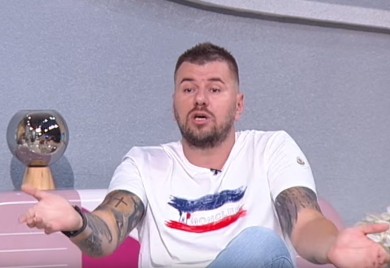 PROCURILI DETALJI UGOVORA JANJUŠA I PRODUKCIJE: Uzeo ogroman HONORAR, ali za to mora da odradi JEDAN zadatak!