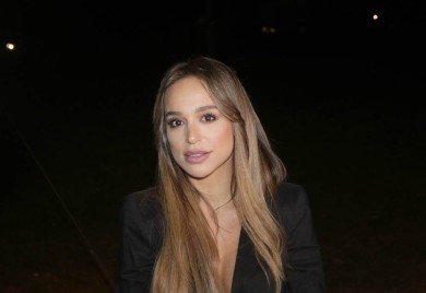 KAKAV ŠOK: Edita pokazala trudnički stomak