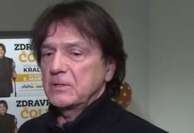 ISPLIVALA NIKAD VIĐENA FOTKA ZDRAVKA ČOLIĆA! Haos na mrežama zbog SLIKE IZ VOJSKE, neprepoznatljiv sa KRATKOM KOSOM!