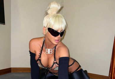 On je melem za moje ljubavne rane: S ovim muškarcem je Jelena Karleuša odlučila da preboli razvod